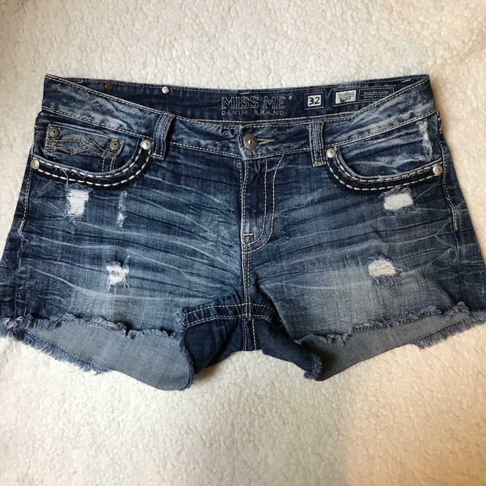 Miss Me Shorts